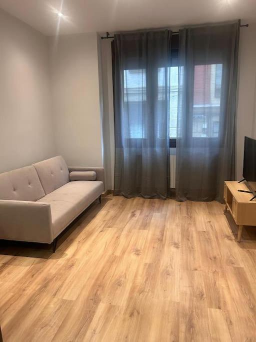 Coqueto Apartamento Cerca Del Casco Viejo Con Garaje Gratis Бильбао Экстерьер фото